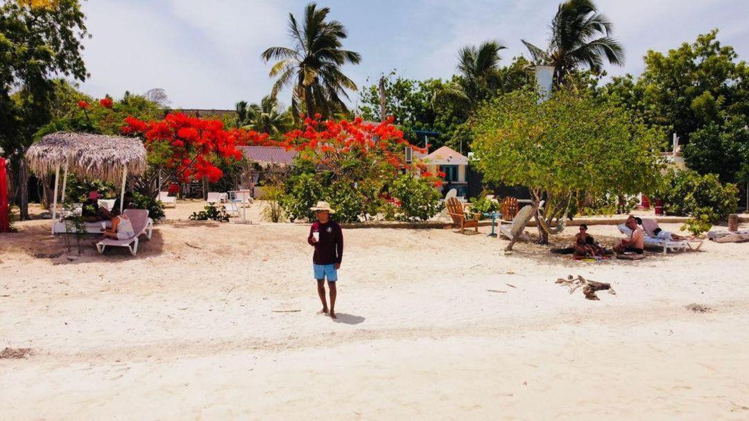 Bluemare Ecohotel Frente A La Playa Ensendada Punta Rucia Esterno foto